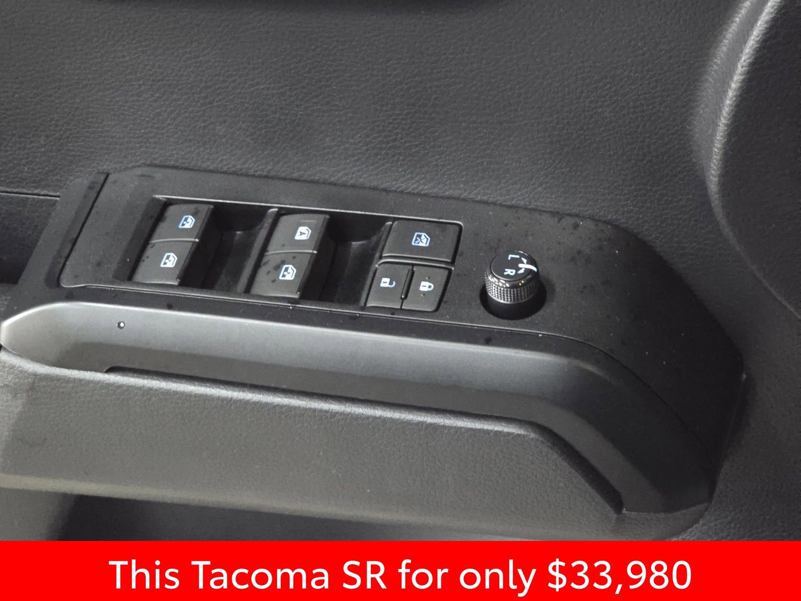 Used 2022 Toyota Tacoma SR image 34