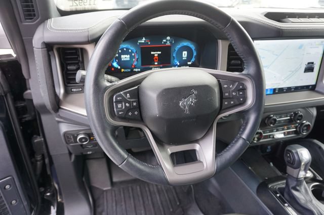 Used 2025 Ford Bronco Outer Banks w/ Sasquatch Package AWD/4WD image 14