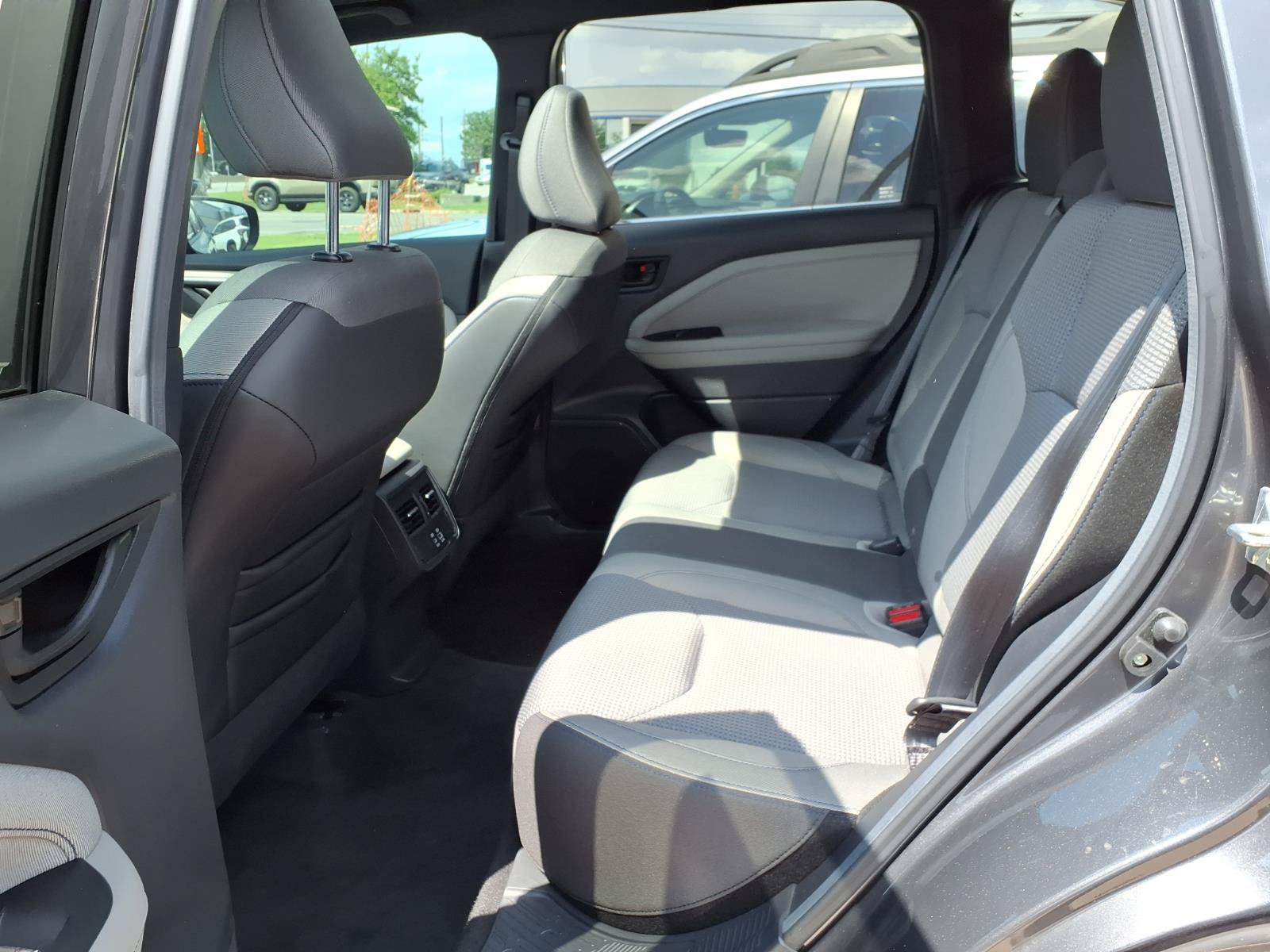Used 2026 Subaru Forester Premium AWD/4WD image 21