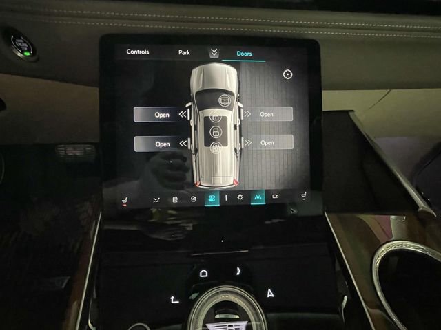 Used 2025 Cadillac Escalade Sport Platinum image 31