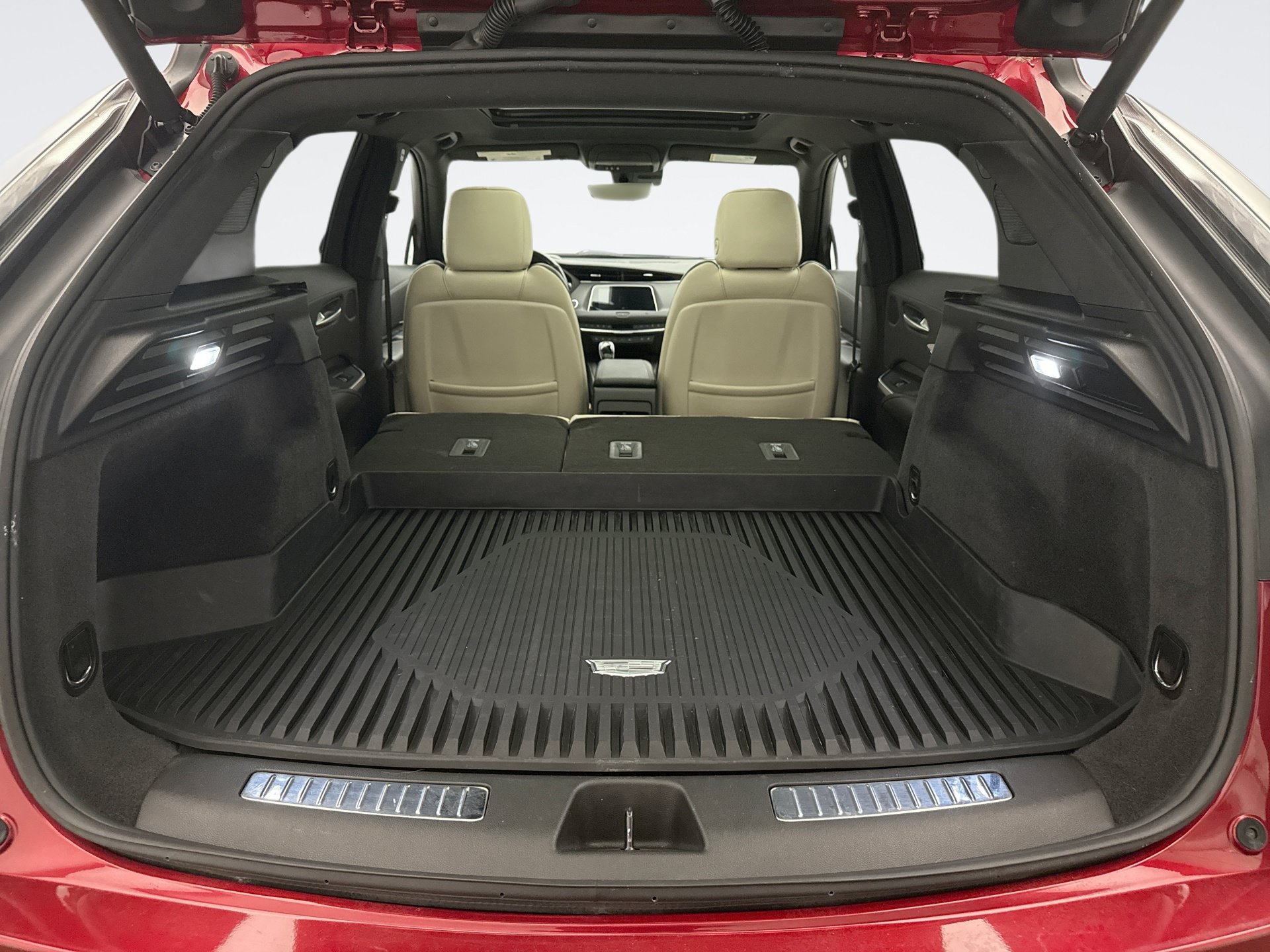 Used 2021 Cadillac XT4 Sport AWD/4WD image 24