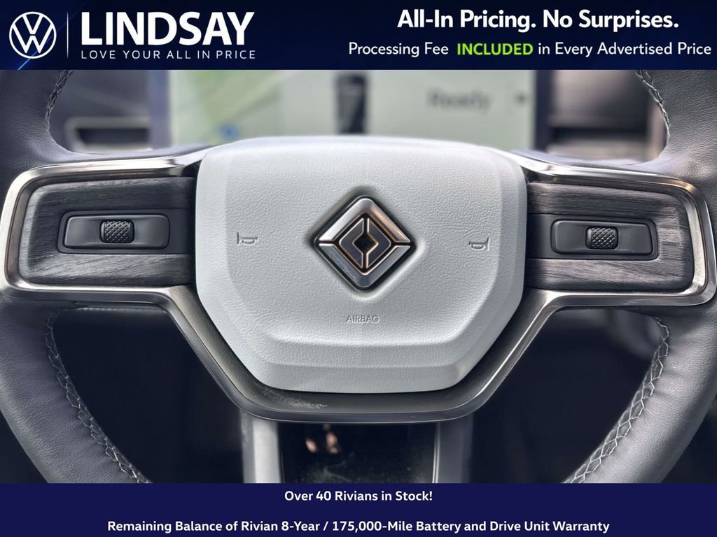 Used 2023 Rivian R1S Adventure image 21