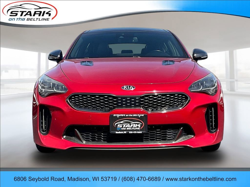 Used 2018 Kia Stinger GT1 AWD/4WD image 2