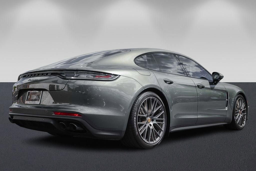 Used 2023 Porsche Panamera Platinum Edition image 3