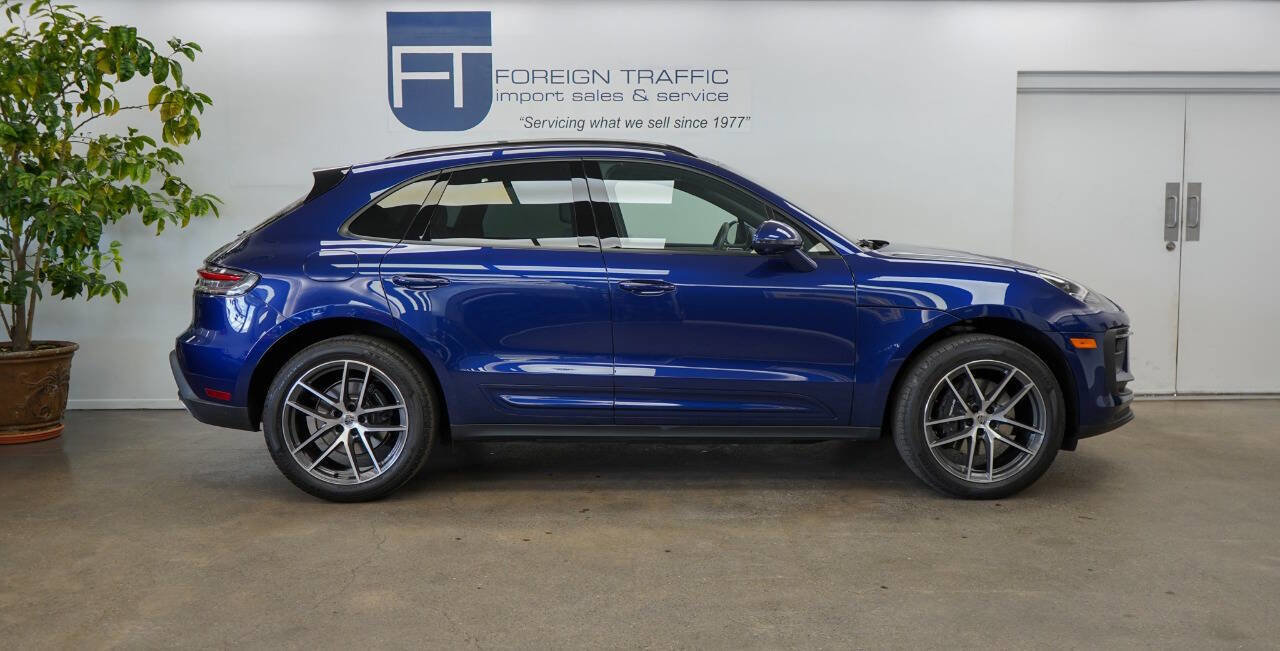 Used 2024 Porsche Macan image 13