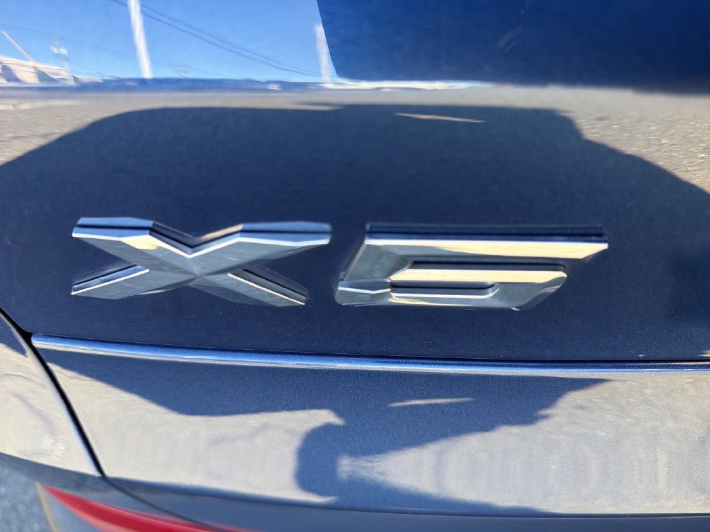 Used 2020 BMW X5 xDrive40i w/ Premium Package AWD/4WD image 15