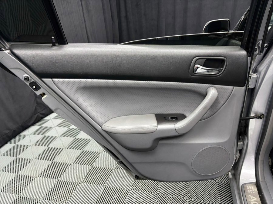 Used 2005 Acura TSX image 27