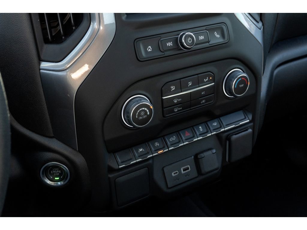 Used 2025 Chevrolet Silverado 1500 Custom image 21