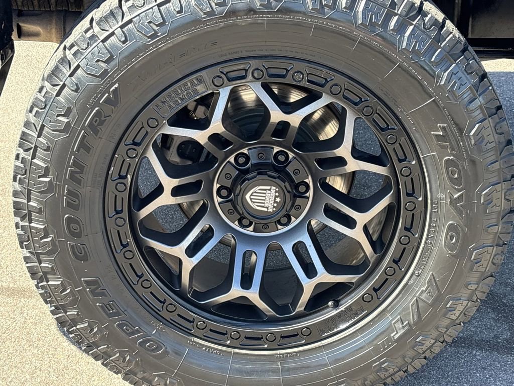 Used 2020 GMC Sierra 1500 Elevation w/ Elevation Value Package image 9