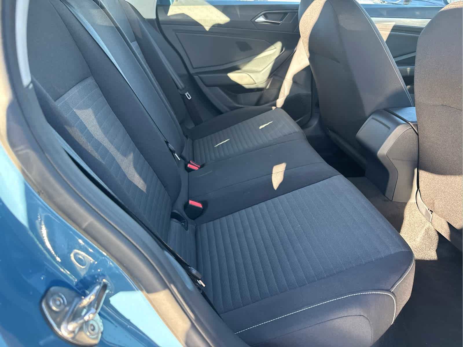 Used 2025 Volkswagen Jetta S image 30