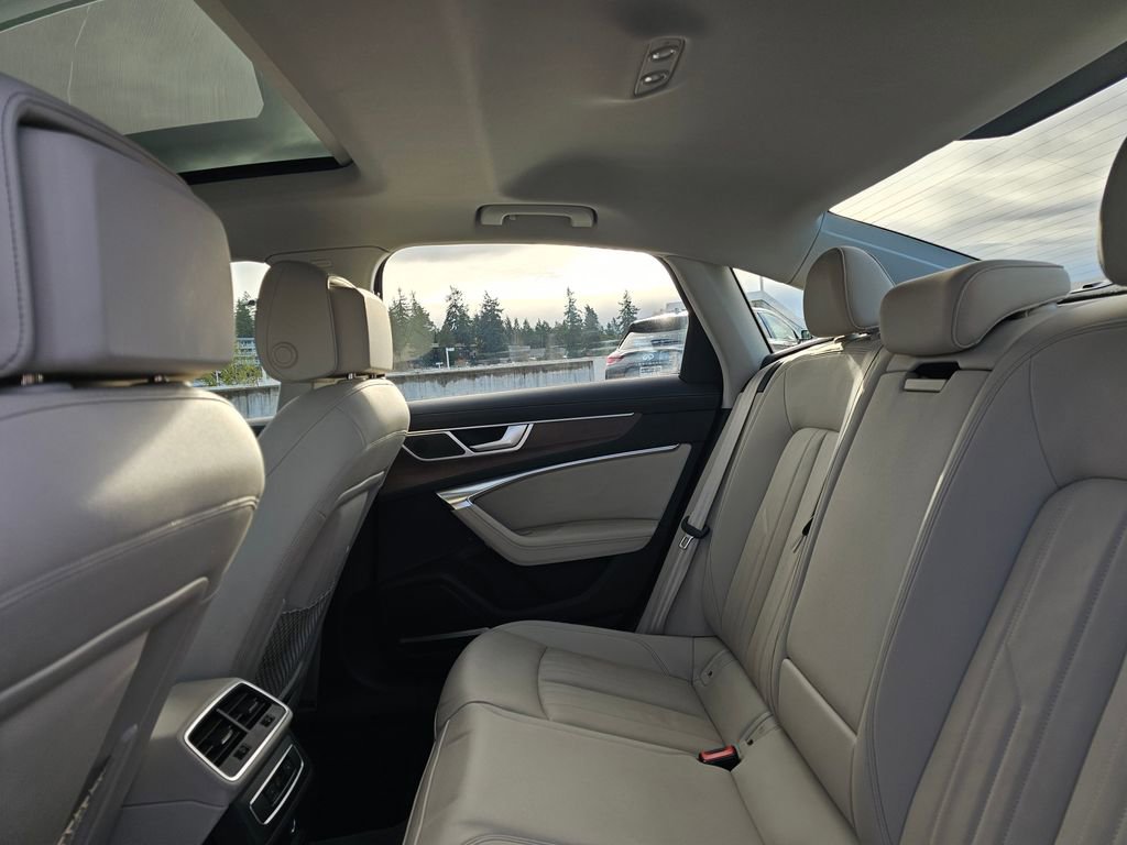 Used 2024 Audi A6 Premium Plus image 18