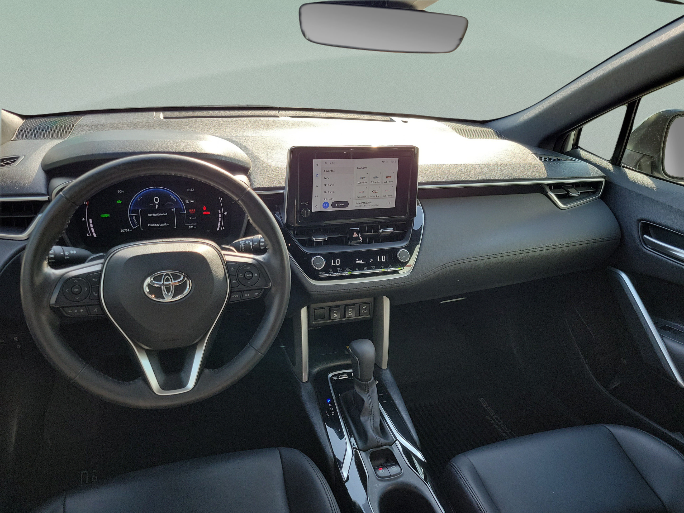 Used 2023 Toyota Corolla Cross AWD Hybrid w/ Convenience Package image 20