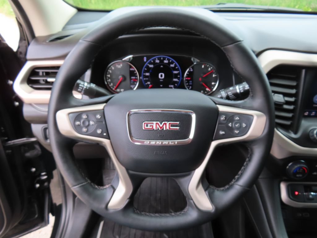 Certified 2023 GMC Acadia Denali w/ Black Diamond Edition AWD/4WD image 20