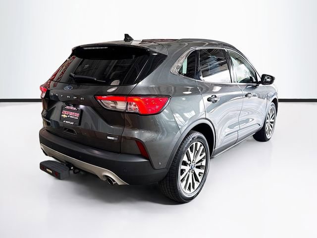 Used 2020 Ford Escape Titanium image 6