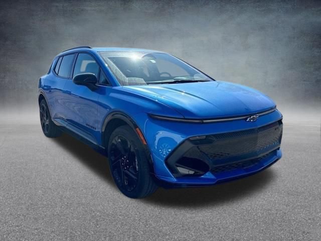 New 2026 Chevrolet Equinox EV RS AWD/4WD image 9