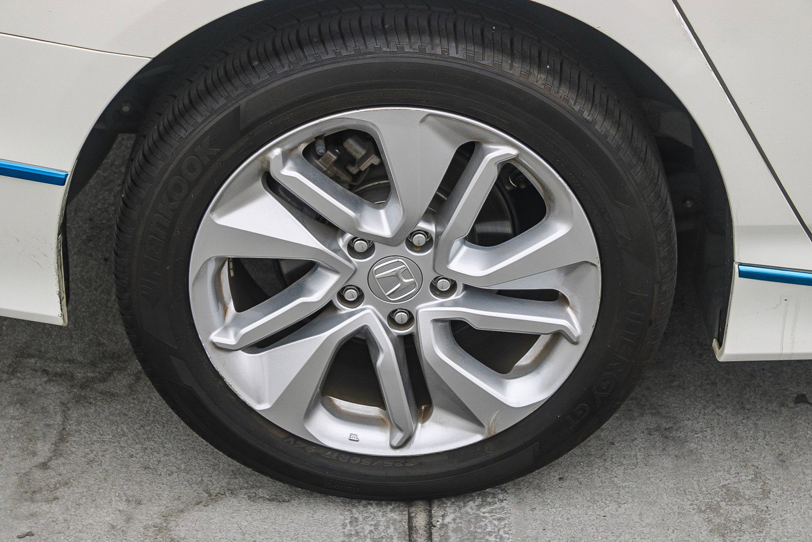 Used 2020 Honda Accord LX image 11