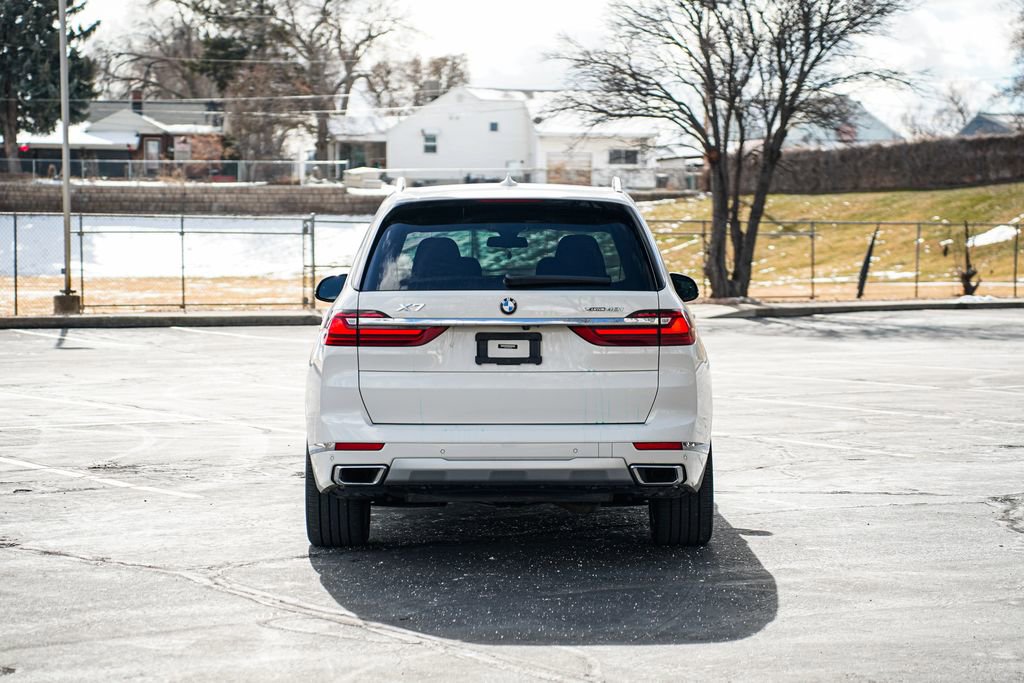 Used 2022 BMW X7 xDrive40i w/ Executive Package image 6