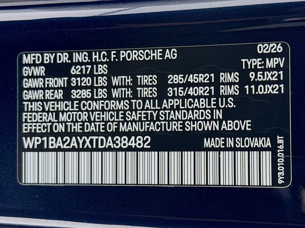 New 2026 Porsche Cayenne Coupe AWD/4WD image 38