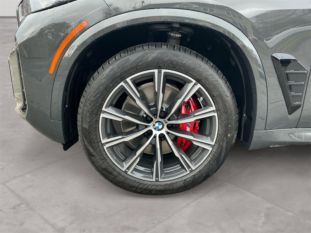 New 2026 BMW X5 xDrive40i w/ M Sport Package image 14