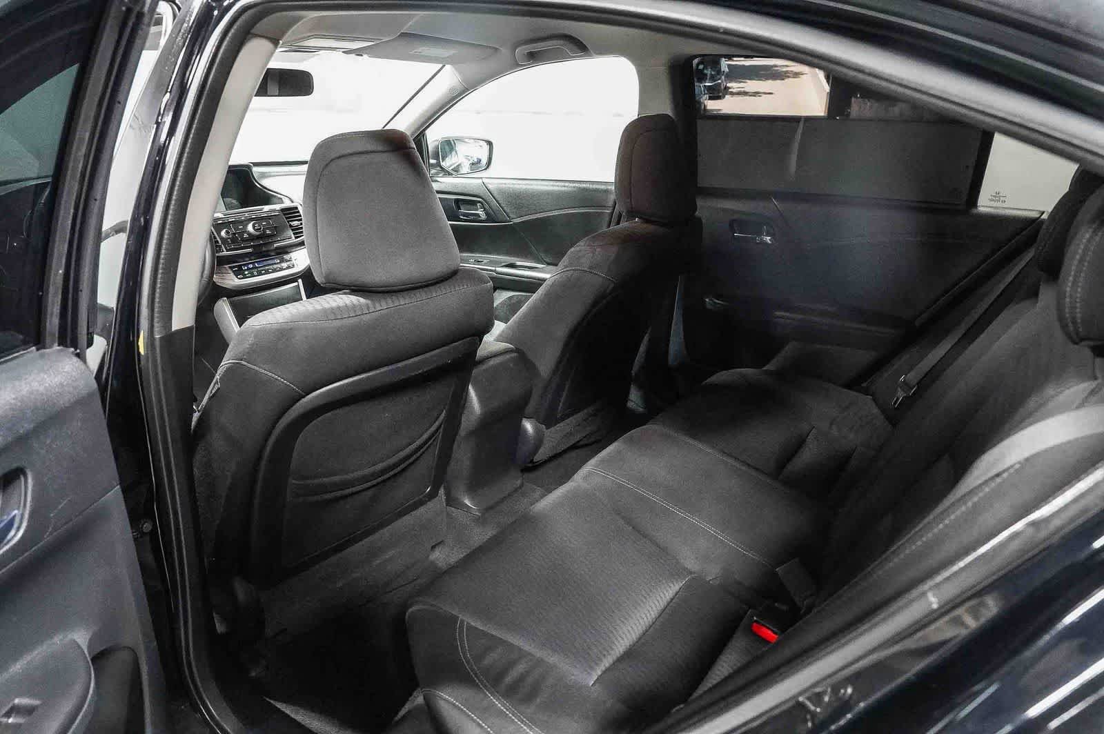 Used 2013 Honda Accord Sport image 18