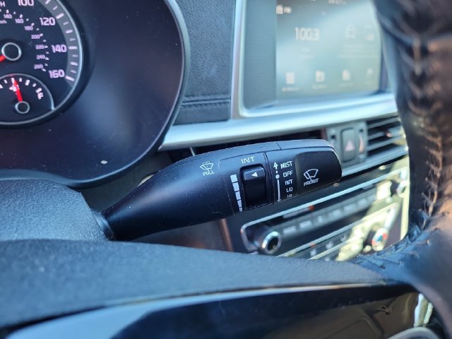 Used 2020 Kia Optima S FWD image 27