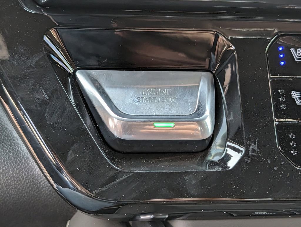 New 2026 GMC Sierra 2500 Denali Ultimate image 17