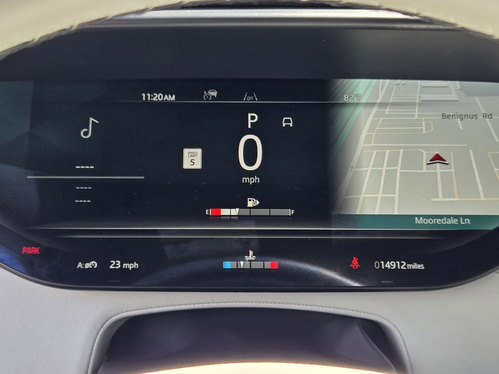 Used 2025 Land Rover Range Rover Sport Dynamic SE image 13