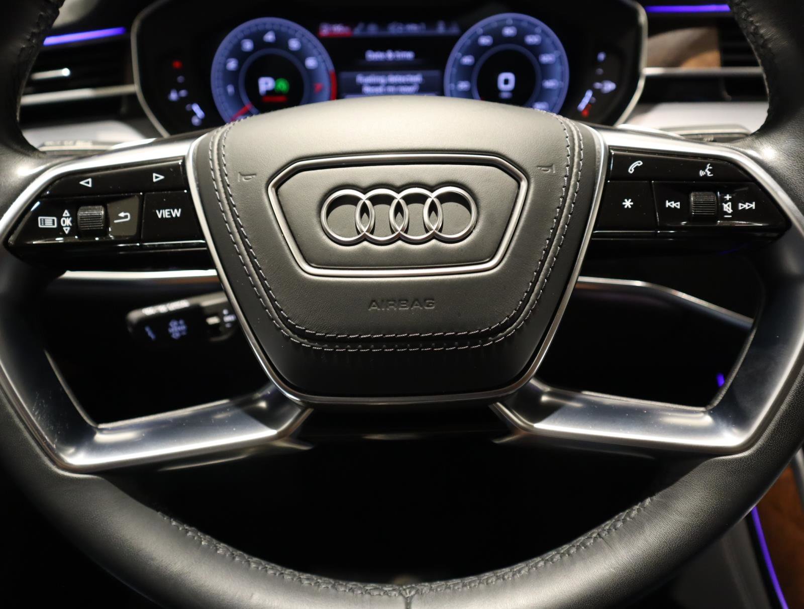 Used 2024 Audi A8 L 3.0T AWD/4WD image 38