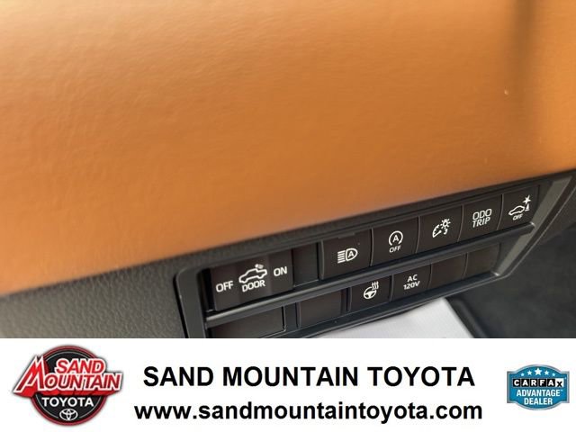 Used 2023 Toyota Tundra 1794 Edition image 14
