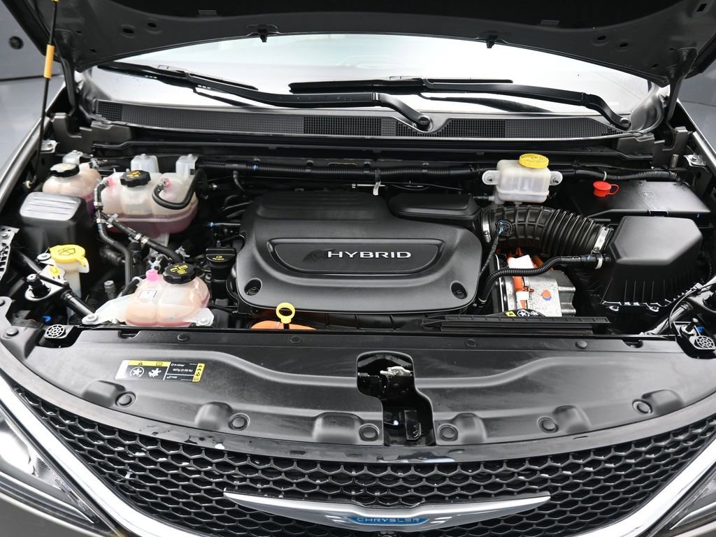 Used 2020 Chrysler Pacifica Limited w/ Advanced Safetytec Group image 67