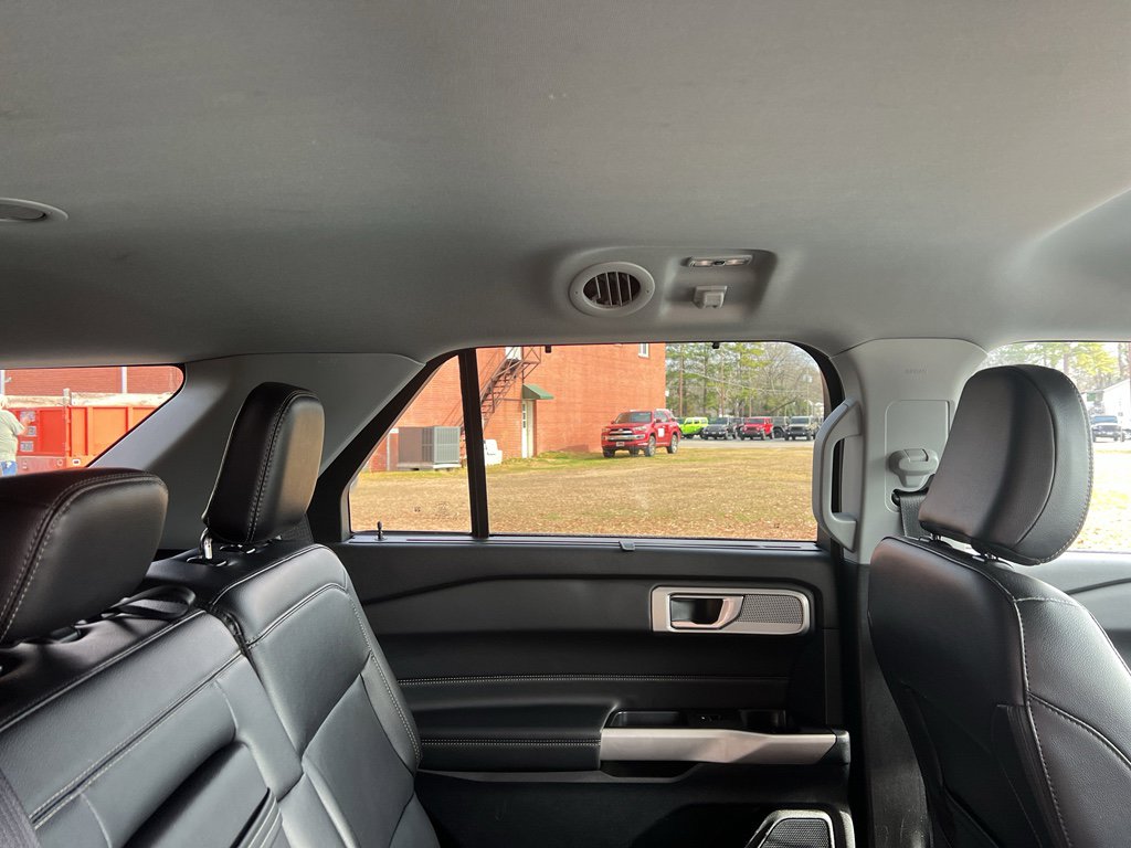 Used 2024 Ford Explorer Limited image 36