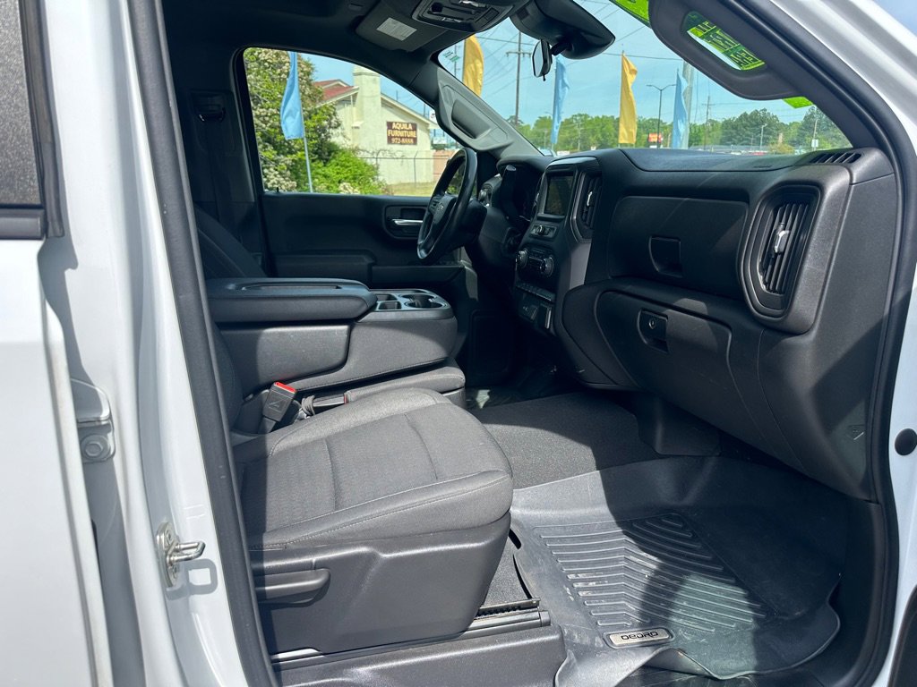 Used 2023 Chevrolet Silverado 1500 Custom AWD/4WD image 21