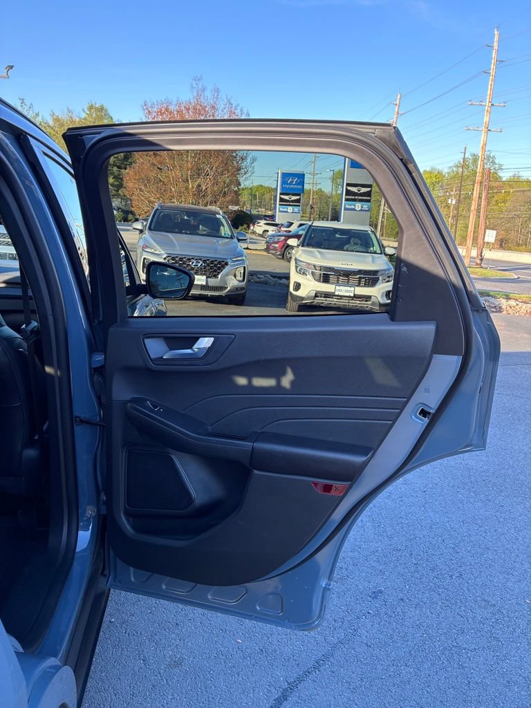 Used 2023 Ford Escape ST-Line w/ Tech Pack #1 AWD/4WD image 42