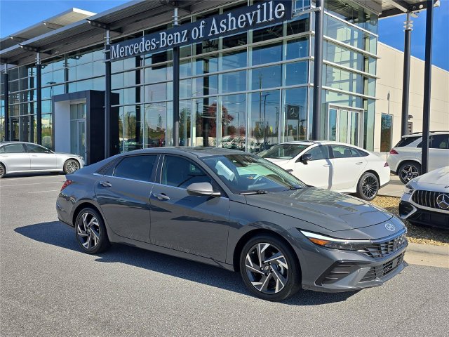 Used 2024 Hyundai Elantra Limited