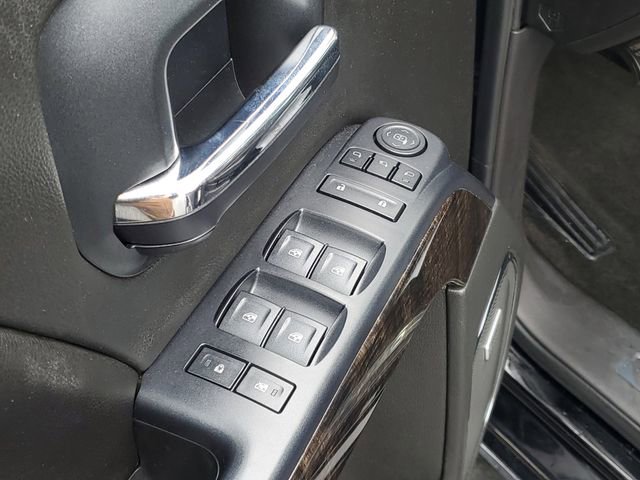 Used 2014 GMC Sierra 1500 Denali w/ Driver Alert Package AWD/4WD image 9