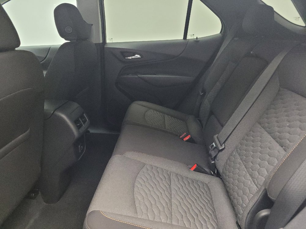 Used 2021 Chevrolet Equinox LT FWD image 18
