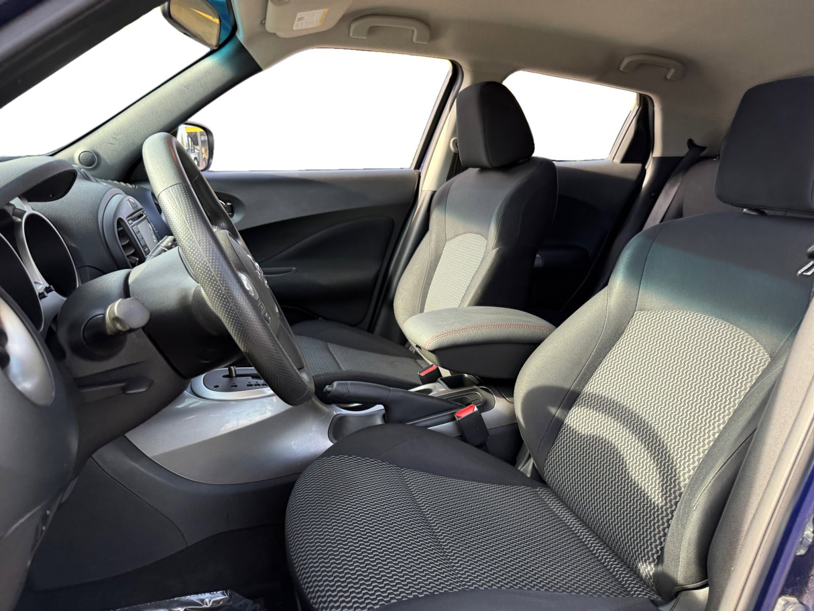 Used 2016 Nissan Juke S image 9