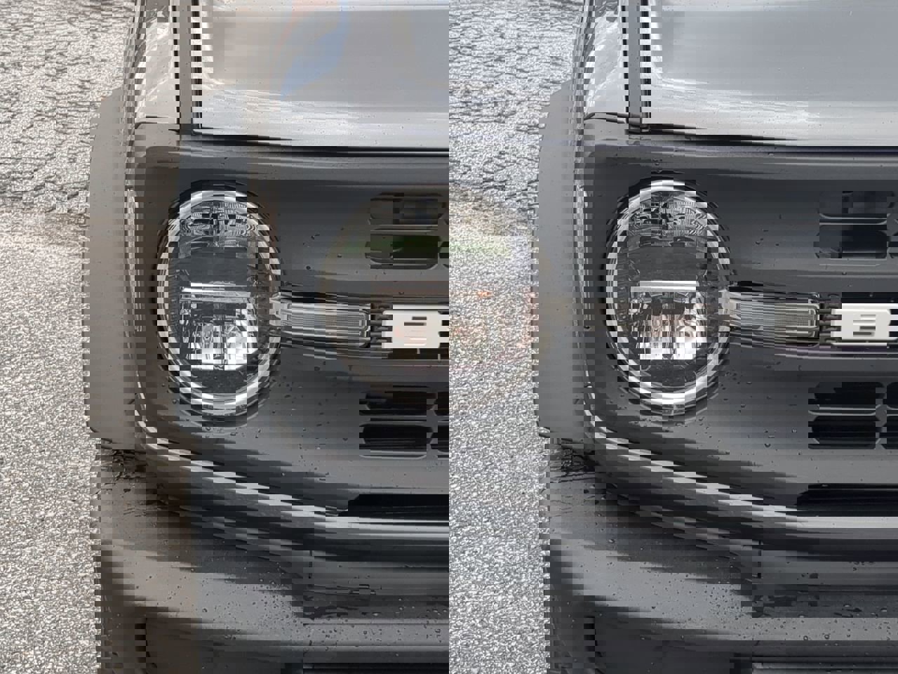 New 2025 Ford Bronco 4-Door image 8