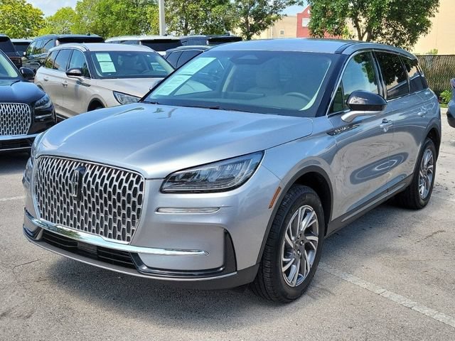 Certified 2024 Lincoln Corsair FWD image 3
