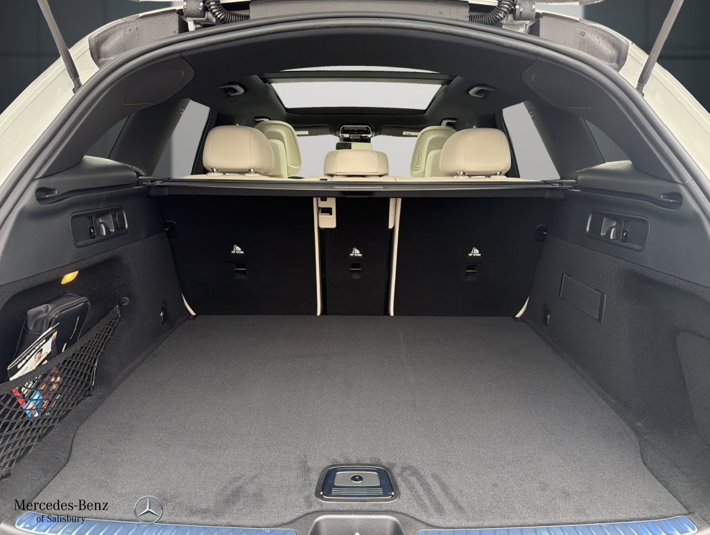 New 2026 Mercedes-Benz GLC 300 4MATIC image 18