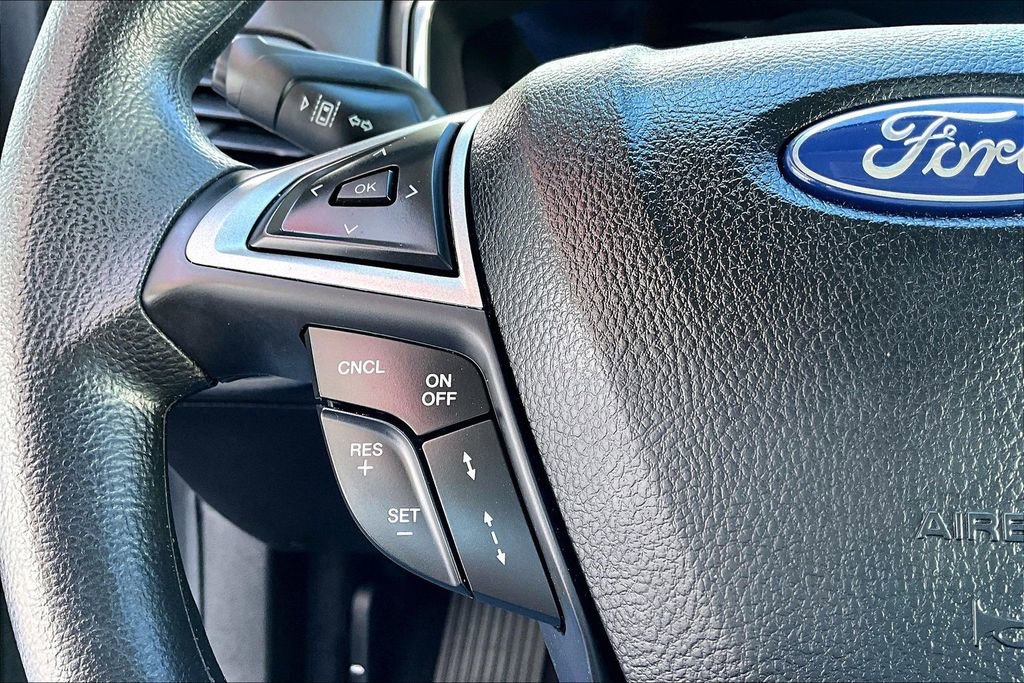 Used 2020 Ford Fusion SE image 10