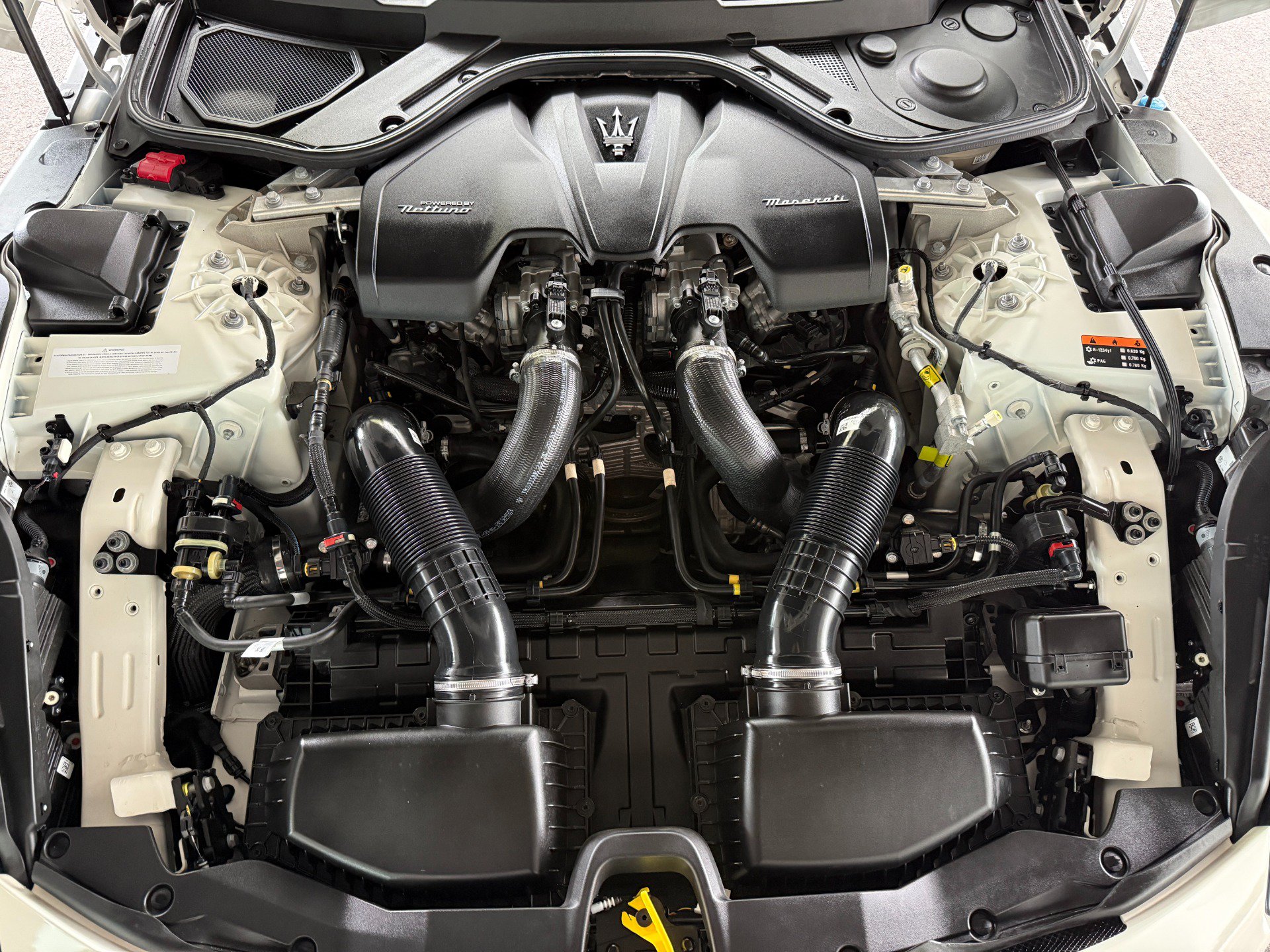 Used 2024 Maserati GranTurismo Modena AWD/4WD image 42