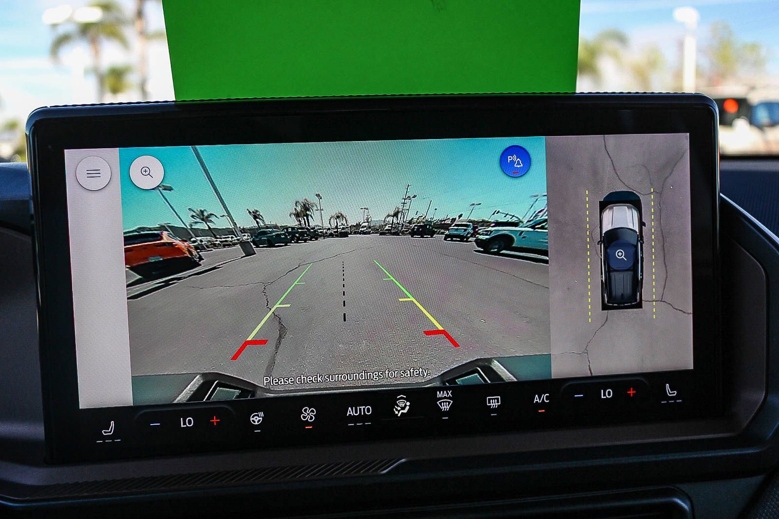 Certified 2025 Ford Bronco Sport Outer Banks w/ Outer Banks Tech Package+ AWD/4WD image 26