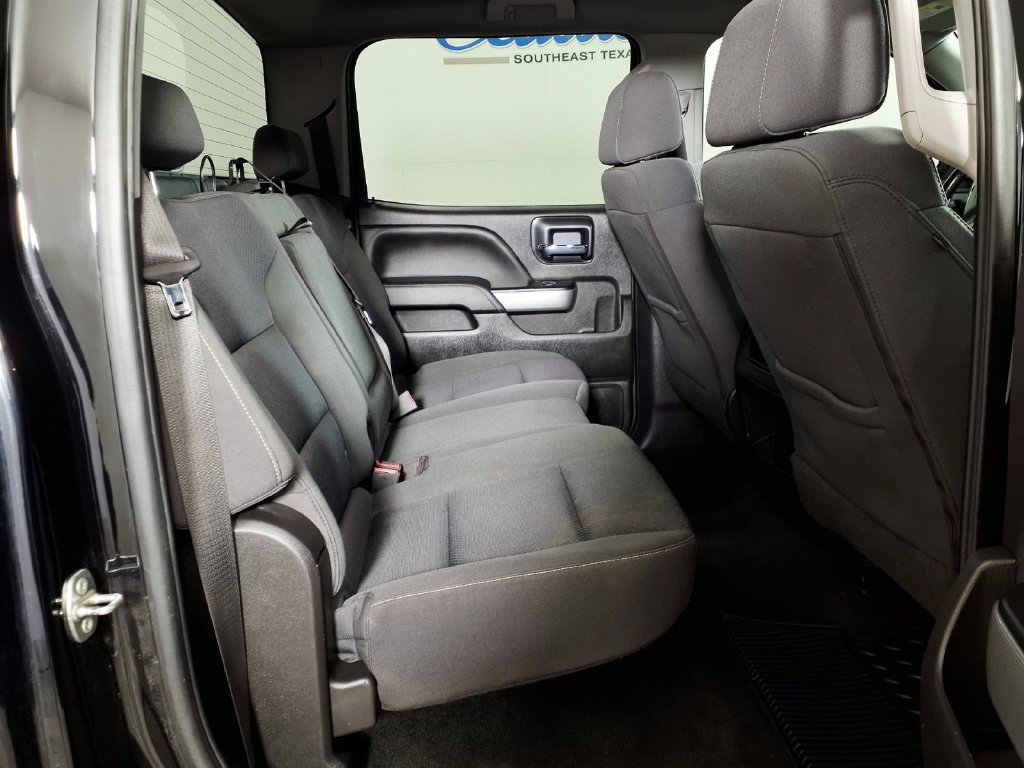 Used 2018 Chevrolet Silverado 1500 LT w/ Texas Edition AWD/4WD image 11