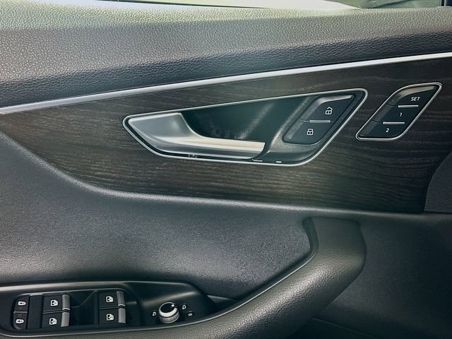 Used 2022 Audi Q7 3.0T Premium Plus image 18