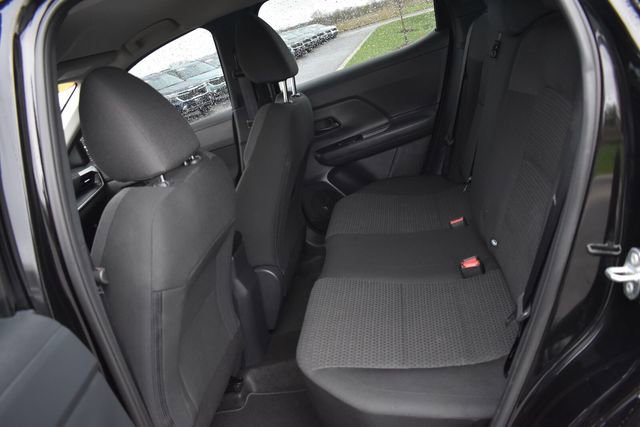 Used 2025 Nissan Kicks S AWD/4WD image 17