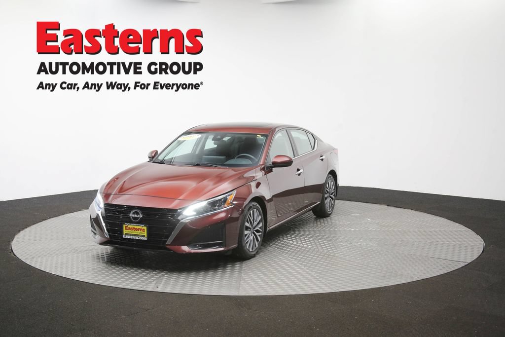Used 2023 Nissan Altima 2.5 SV w/ SV Premium Package FWD image 59