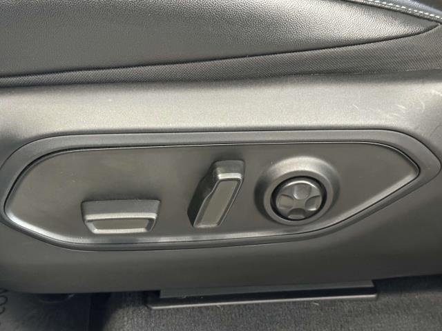 Used 2024 Jeep Grand Cherokee Limited 4xe image 17