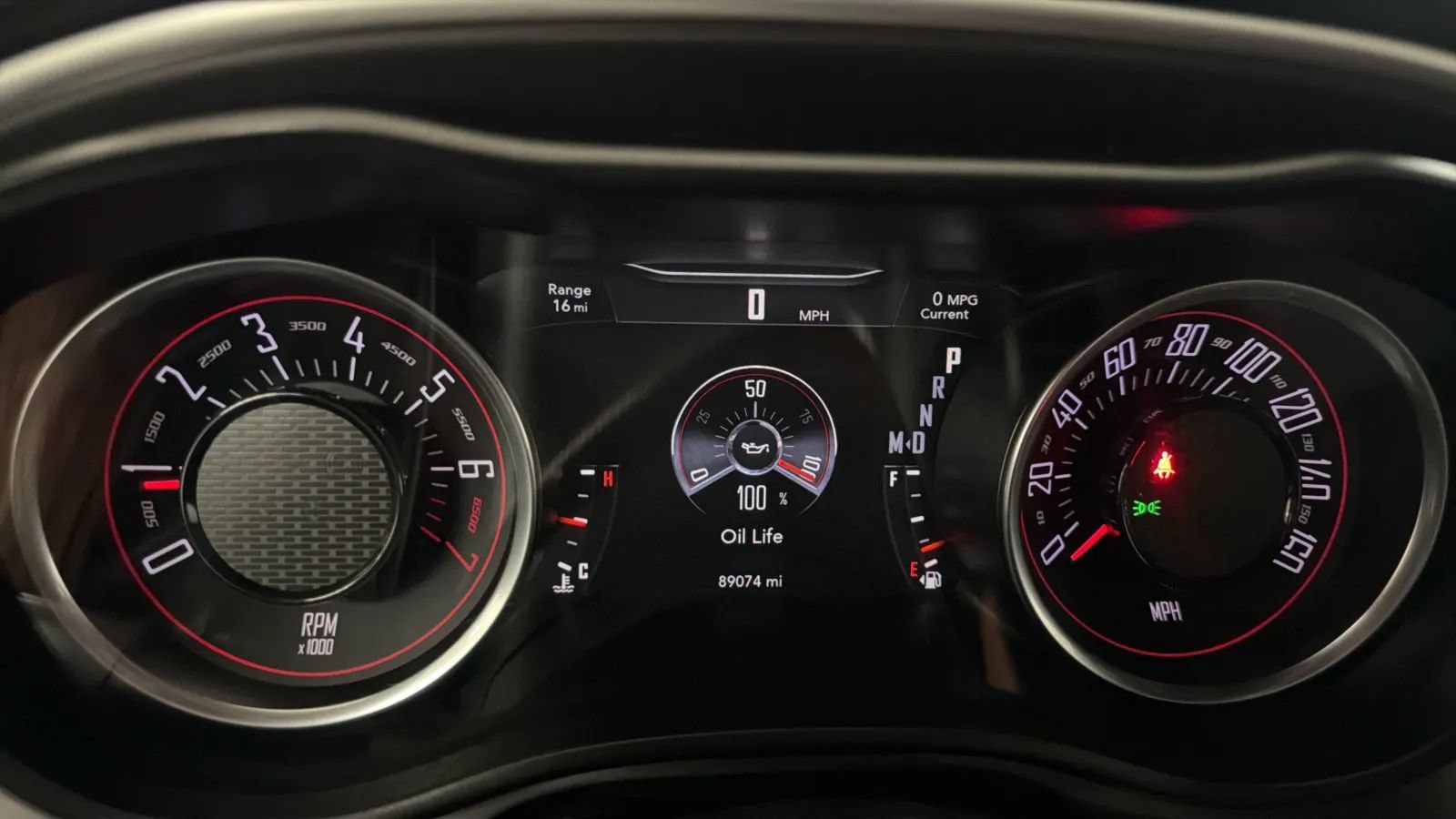 Used 2020 Dodge Challenger SXT RWD image 11