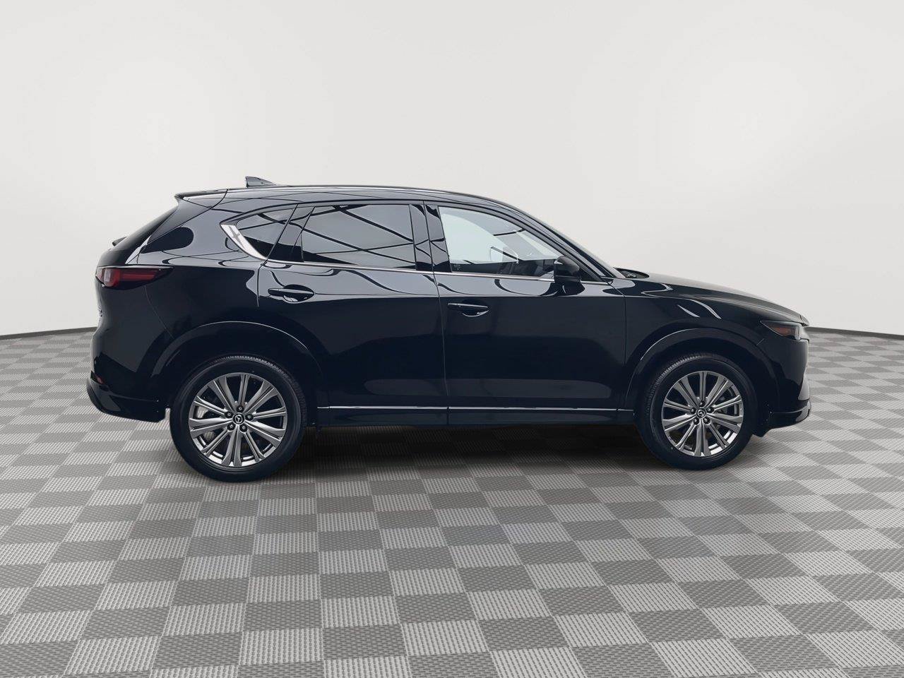 Certified 2023 MAZDA CX-5 Signature AWD/4WD image 40